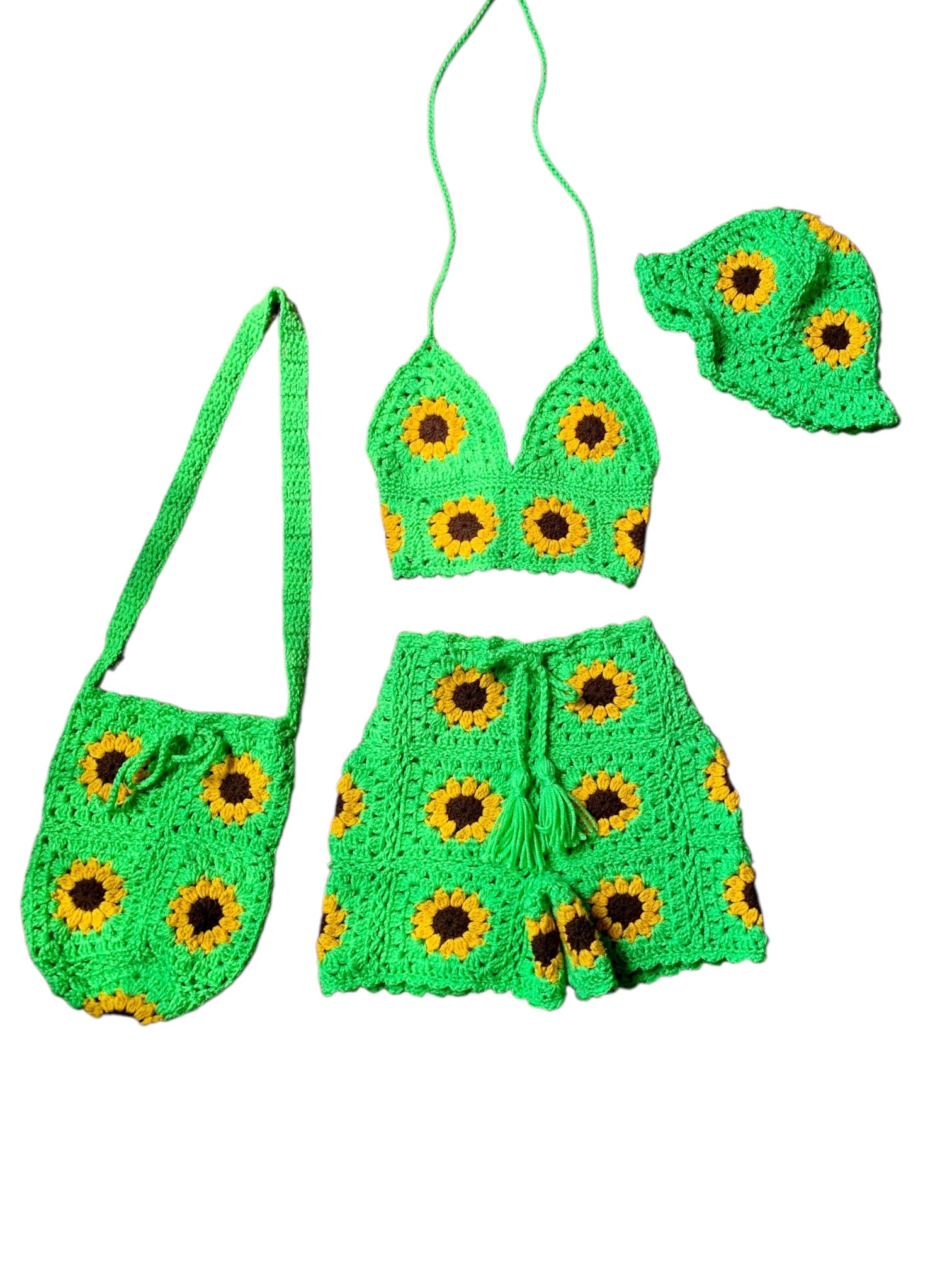 Σορτς λουλουδιών βελονάκι