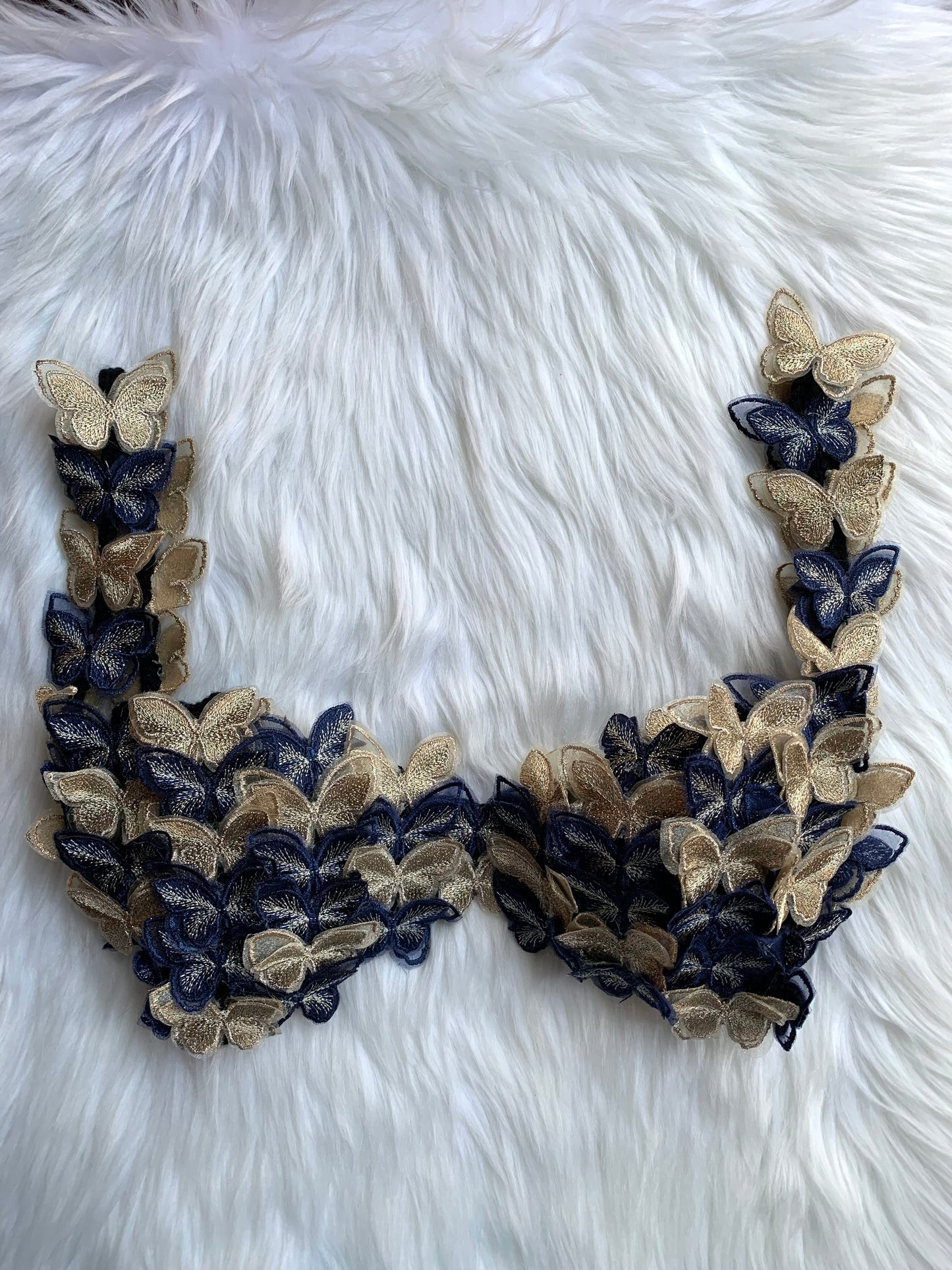 Primavera häket bralette mit butterfly applicés