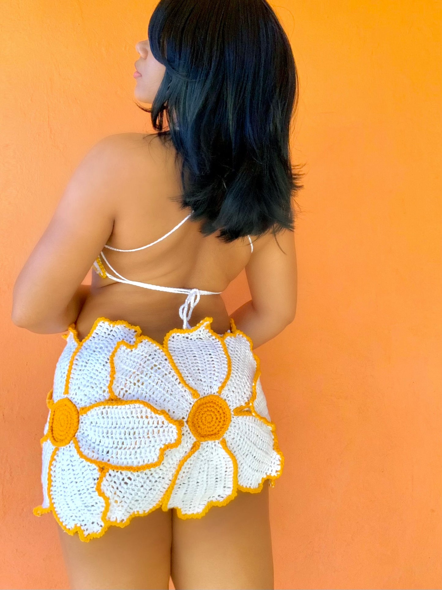 NOVA FLOWER CROCHET TOP